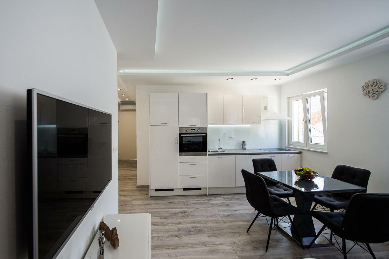 Solin Apartments Praetorium Ngoại thất bức ảnh